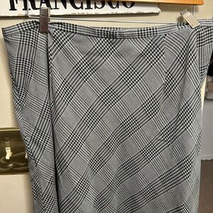Elizabeth by Liz Claiborne Lined Skirt